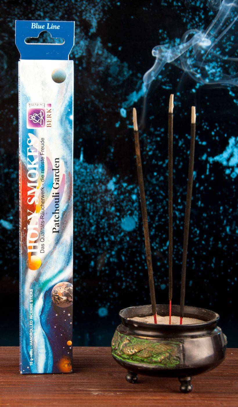 Kunst Und Magie Patchouli Garden - Holy Smokes Blue Line Räucherstäbchen Duftstäbchen