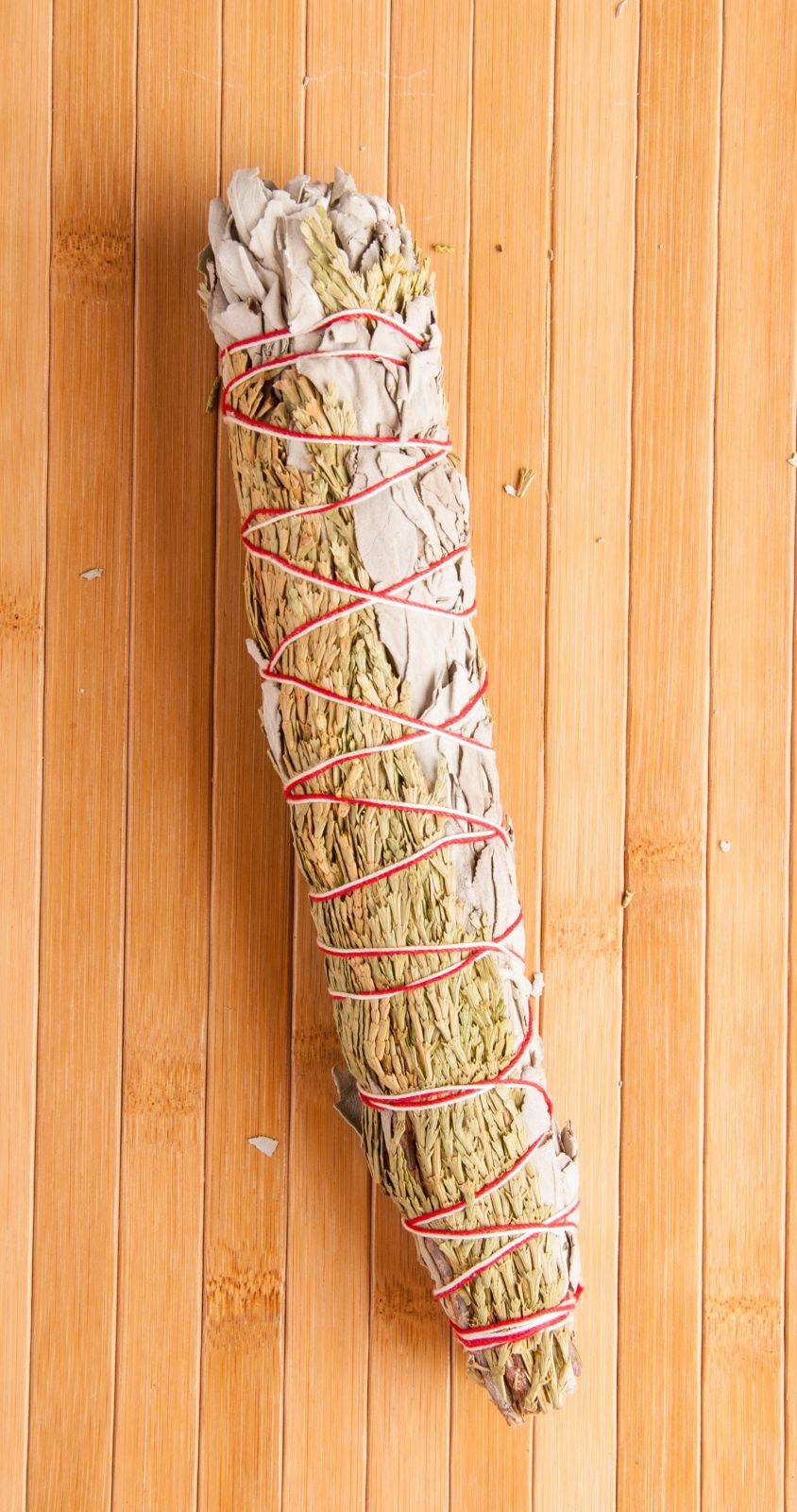 Kunst Und Magie Weißer Salbei & Zeder - Kräuterbündel Smudge Stick indianisches Räucherwerk