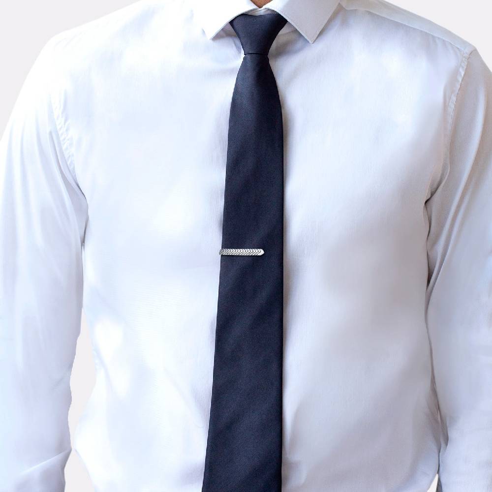 Kuzzoi Krawattennadel Geo