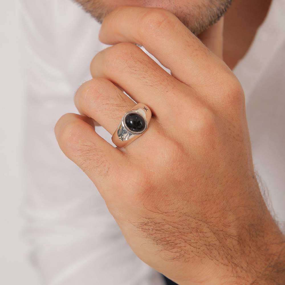 Kuzzoi Siegelring Oval | Onyx (Schwarz)