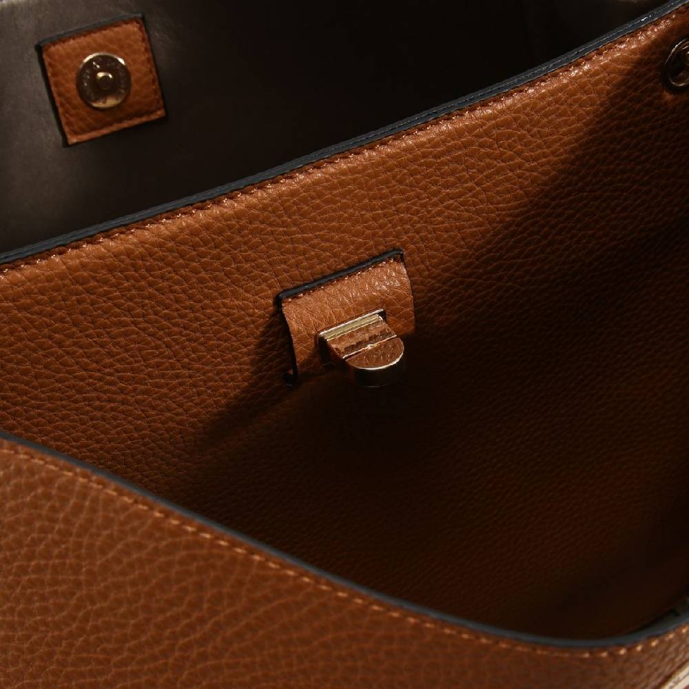 L. Credi Carla Hobo Cognac