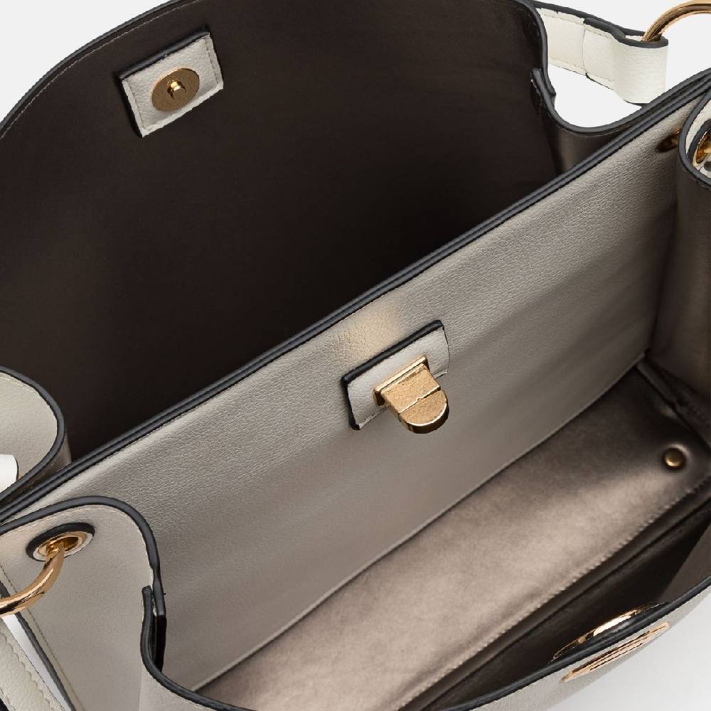 L. Credi Filippa Hobo Weiss