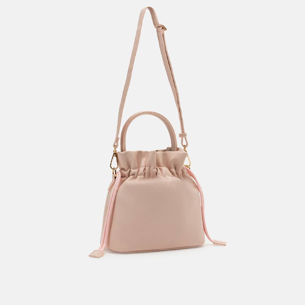 L. Credi Nahla Hobo Puder