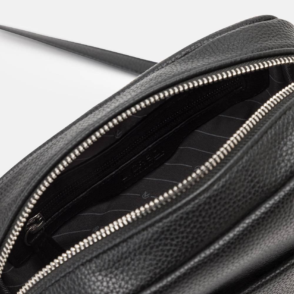 L. Credi Olga Umhängetasche Schwarz