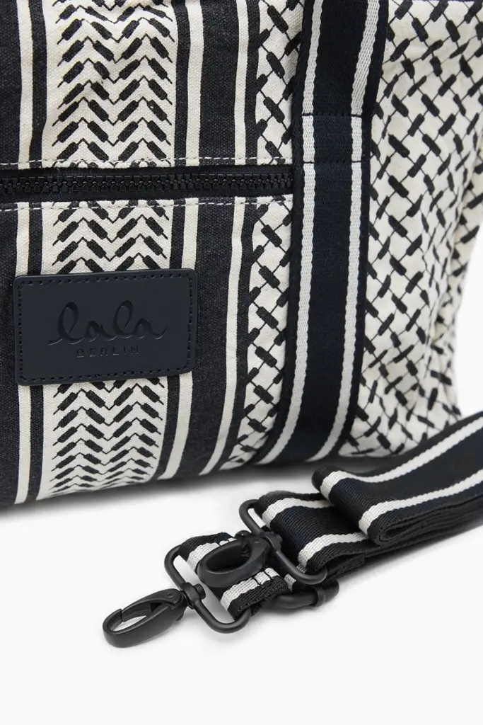 Lala Berlin Big Bag Muriel 2.0 Canvas Heritage Stripe Black