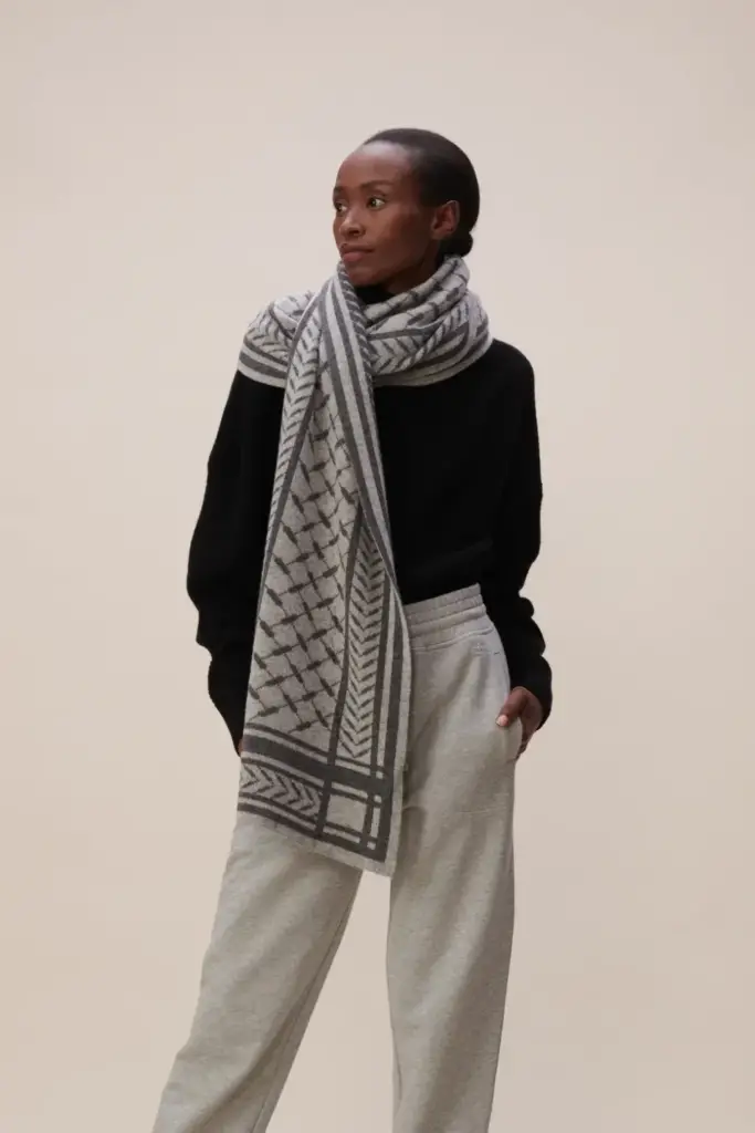 Lala Berlin Scarf Chuck Cashmere Light Grey
