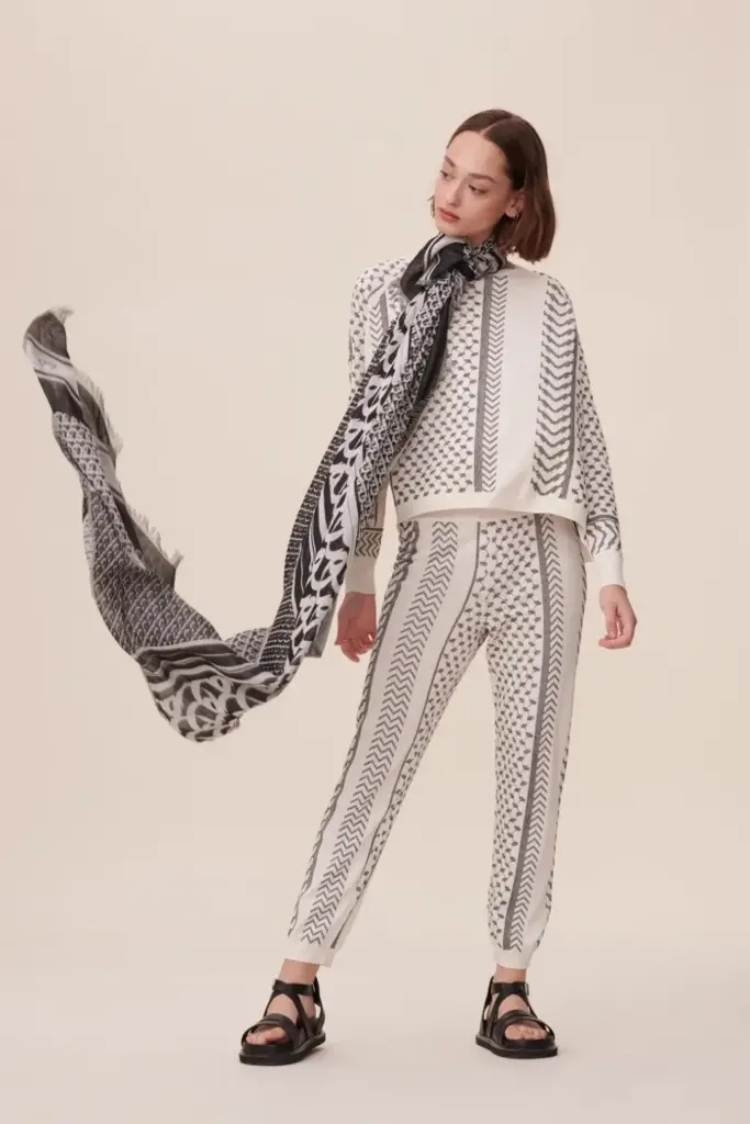 Lala Berlin Scarf Monogram Viscose Mix Black/white