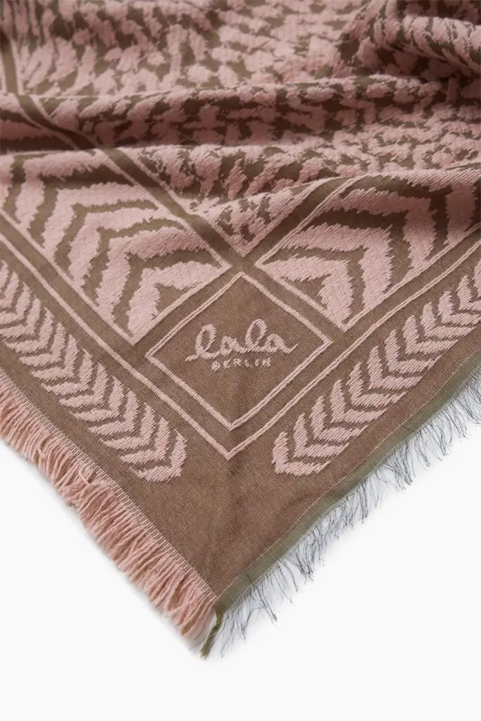 Lala Berlin Triangle Anmye Wool Mix Powder/pink