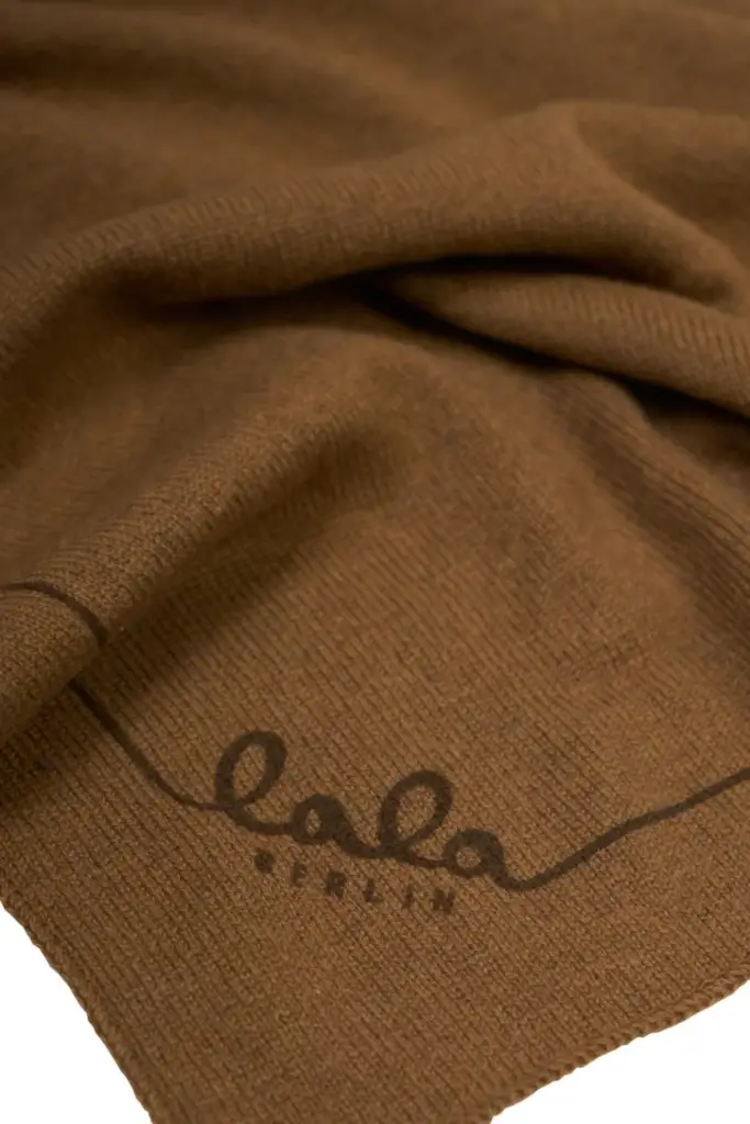 Lala Berlin Triangle Solid M Cashmere Mocca