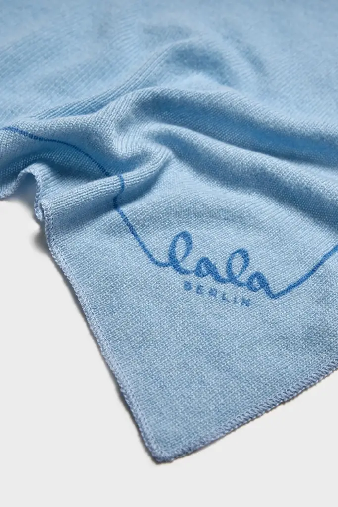 Lala Berlin Triangle Solid XS Cashmere Atlantic