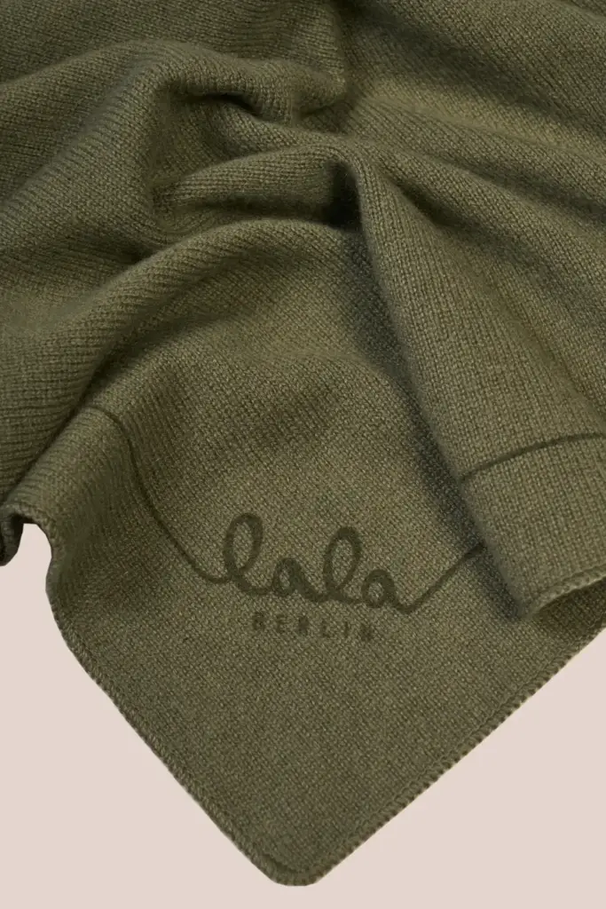 Lala Berlin Triangle Solid XS Cashmere Leaf