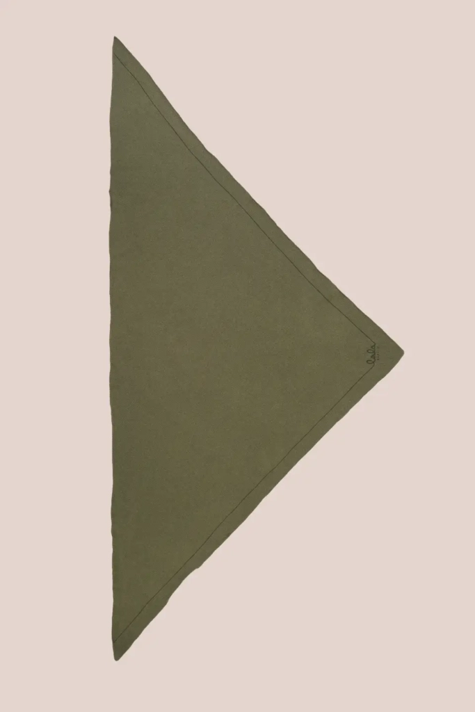 Lala Berlin Triangle Solid XS cashmere leaf Lala Berlin Triangle Solid XS cashmere leaf
