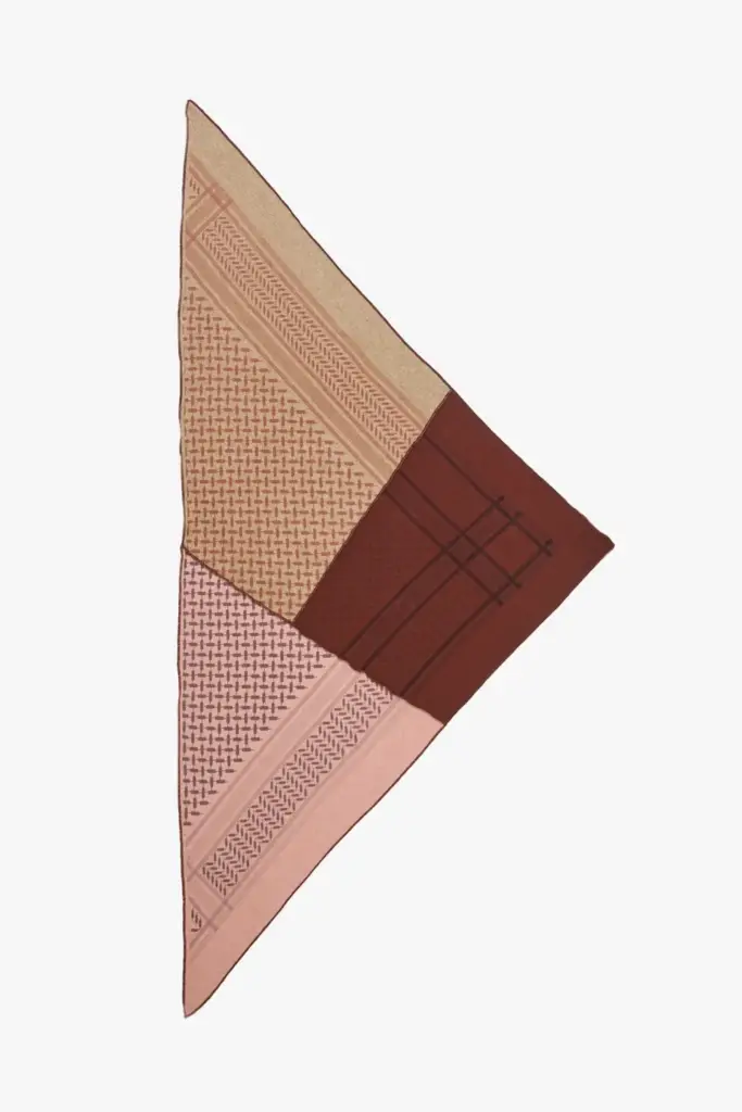 Lala Berlin Triangle Patchwork Rose cashmere brown on brick red