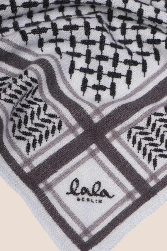 Lala Berlin Triangle Trinity Classic M Cashmere Light Blue