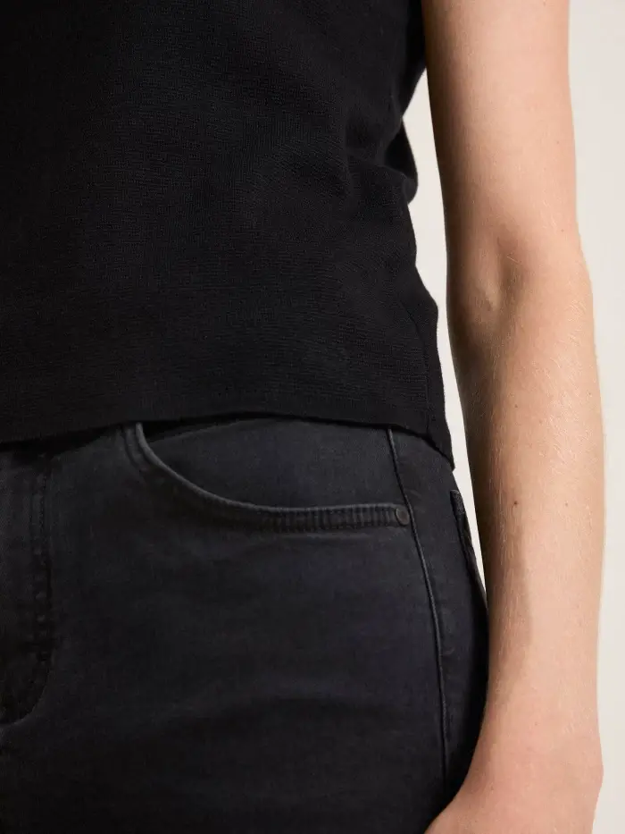 Lanius Cropped Top (GOTS)