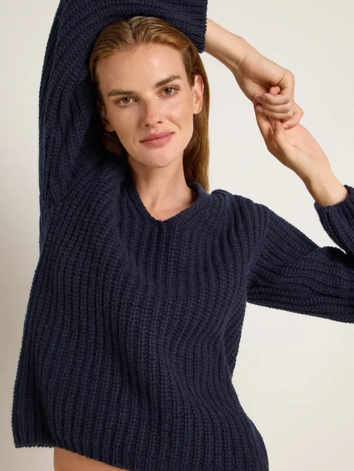 Lanius Pullover mit V-Ausschnitt (GOTS)