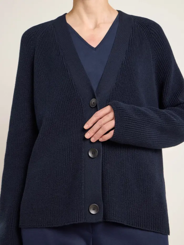 Lanius Strickjacke (GOTS)