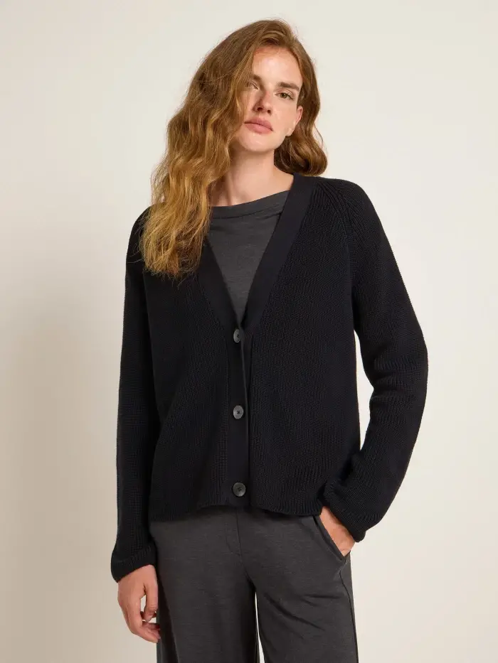 Lanius Strickjacke (GOTS)