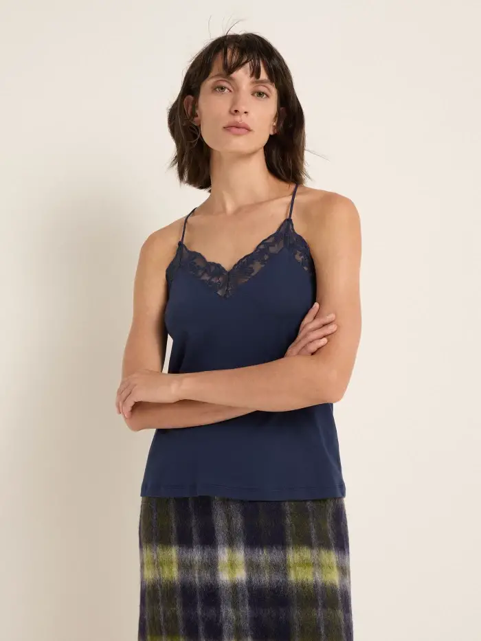 Lanius Top mit Spitze (GOTS)