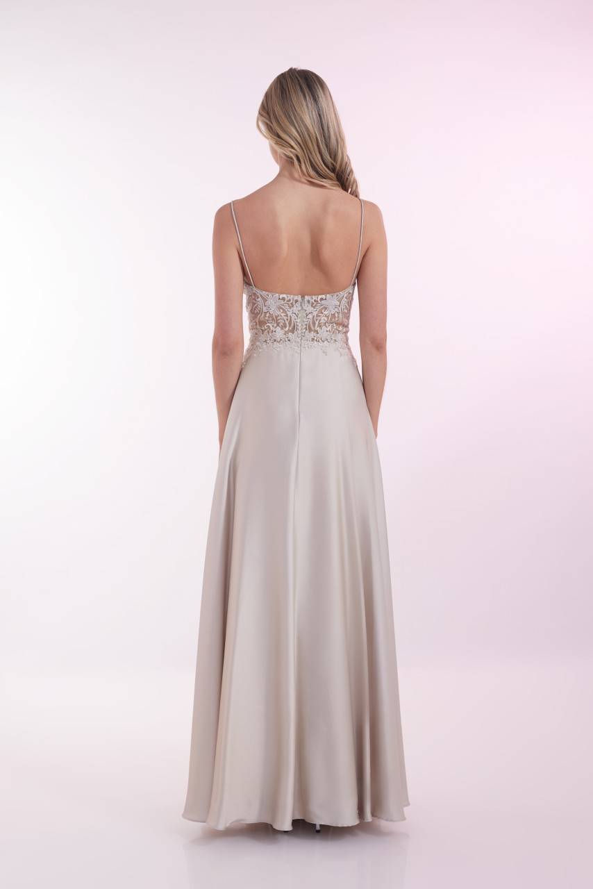 Laona CHARMING BEAUTY DRESS Besticktes Maxikleid Mit V-Ausschnitt Und Tüll-Einsatz