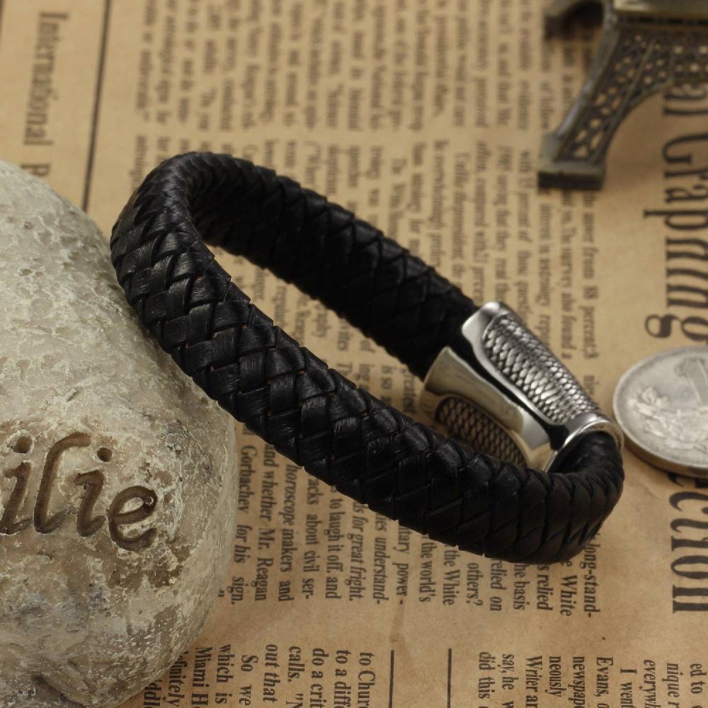 Lau Fashion Lederarmband Echt Leder Herren Schlangen Muster Biker Skull Magnet 19,5cm