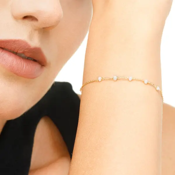 Leaf Jewelry Armkette White Pearls, 14 K Gelbgold