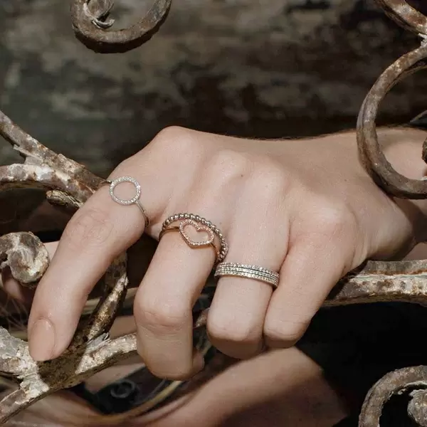 Leaf Jewelry Ring Herz Mit Diamanten, 18 K Gelbgold