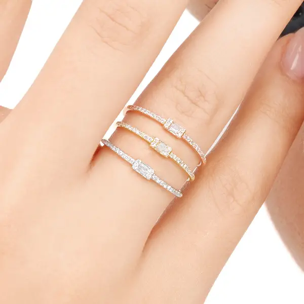 Leaf Jewelry Ring Mit Diamanten, Tiny Baguette, 14K Weißgold