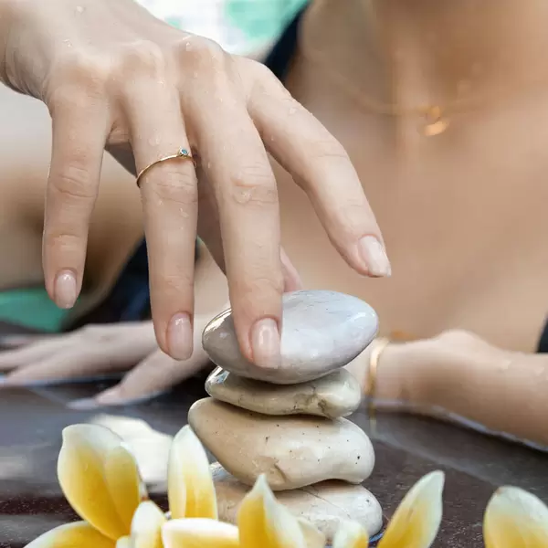 Leaf Jewelry Ring Solitaire, Blue, 18 K Rosegold Vergoldet, Gr.50