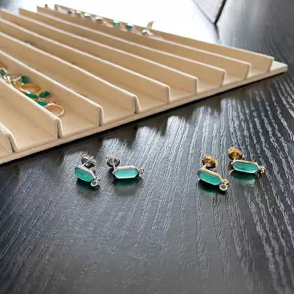 Leaf Jewelry Silber Ohrstecker CUBE, Grüner Achat, Gelbgold