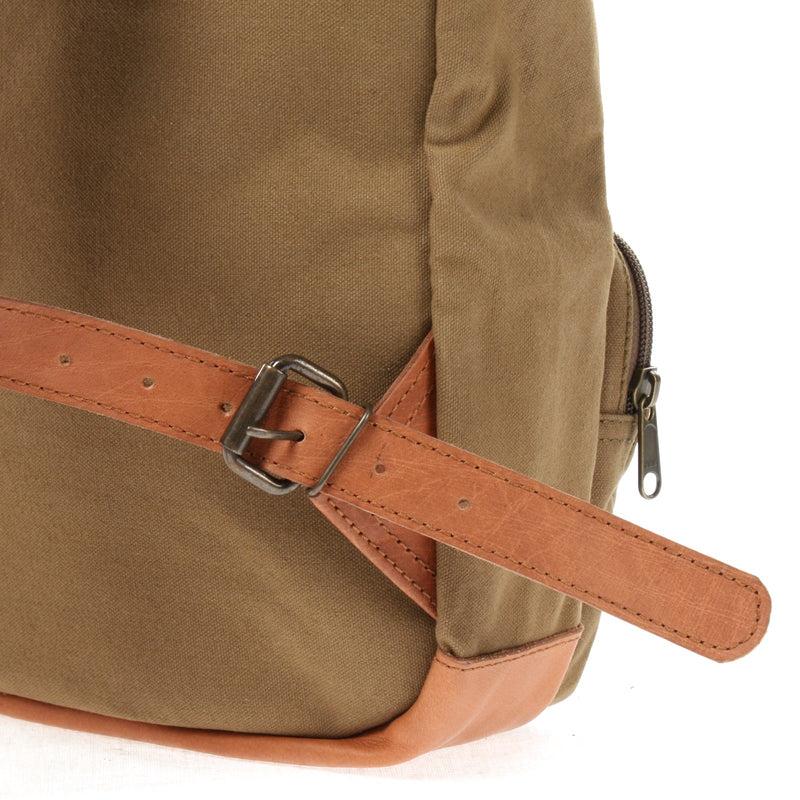 Leconi B-Ware Canvasrucksack Kleiner Freizeitrucksack Damen Herren Canvas Oliv LE1028