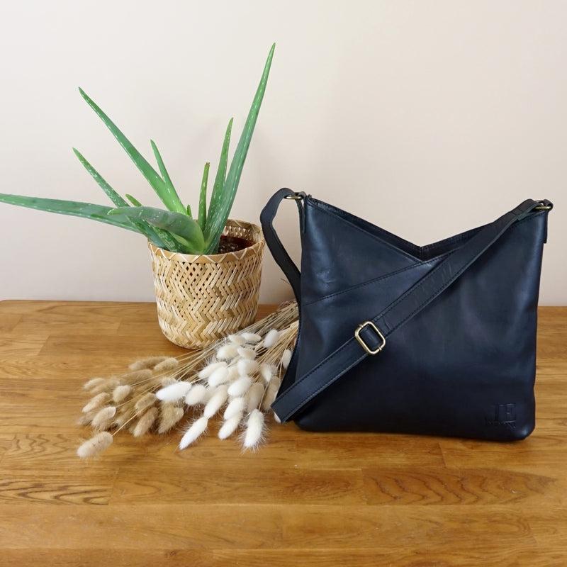 Leconi Damentasche Umhängetasche Handtasche Leder Schwarz LE0065