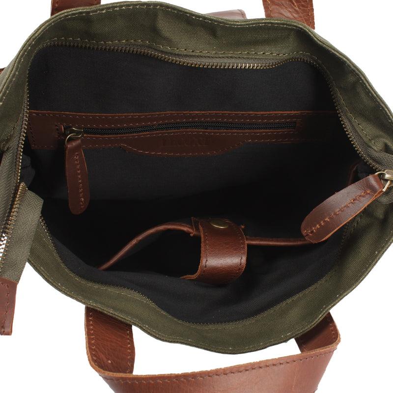 Leconi Freizeitrucksack Rucksack DIN A4 Canvas Leder Grün LE1021