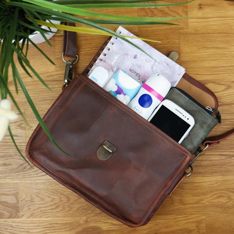 Leconi Kleine Schultertasche Ledertasche Damentasche Leder Braun LE3041