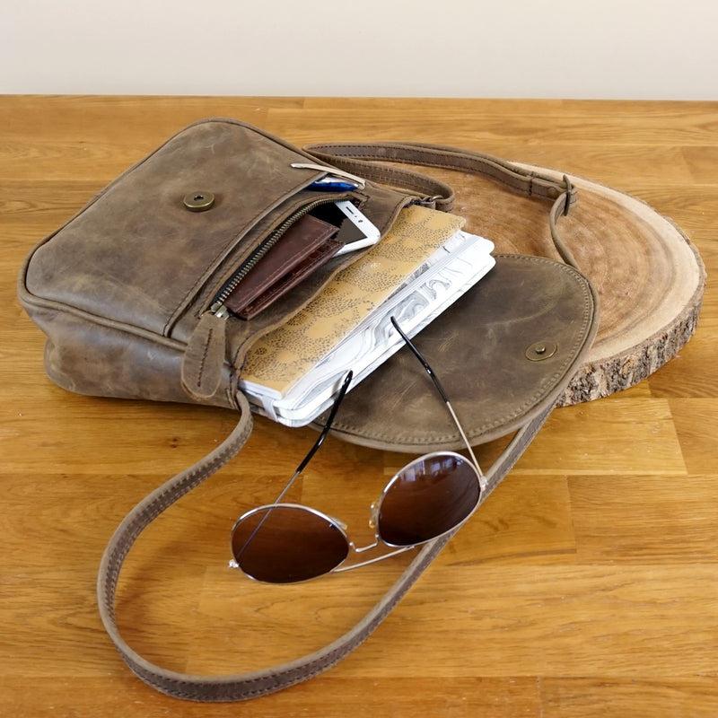 Leconi Kleine Umhängetasche Damentasche Leder Schlamm LE3047