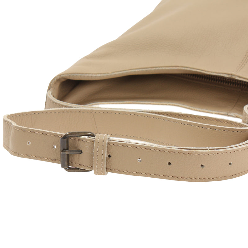 Leconi Mittlere Umhängetasche Schultertasche Beuteltasche Damentasche Leder Sand LE0072