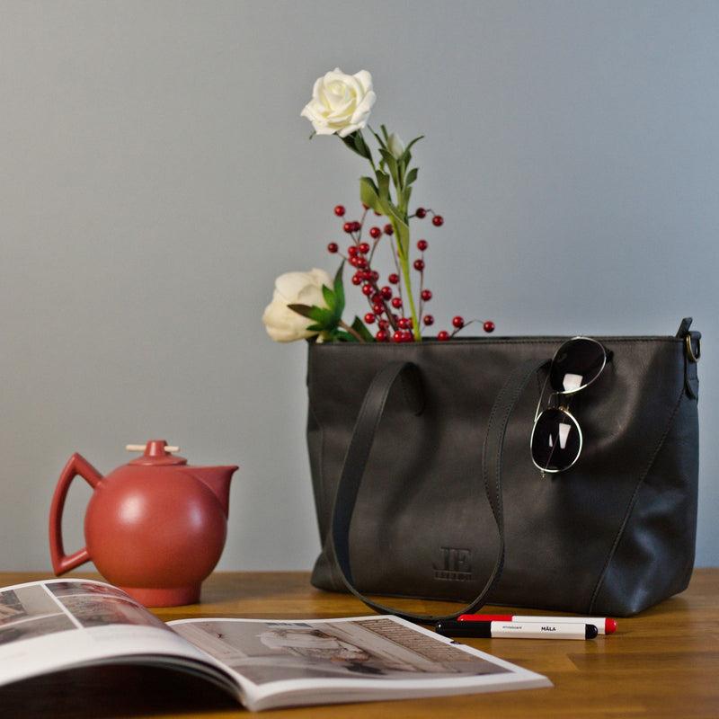 Leconi Schultertasche Damentasche DIN A4 Leder Dunkelgrau LE0071