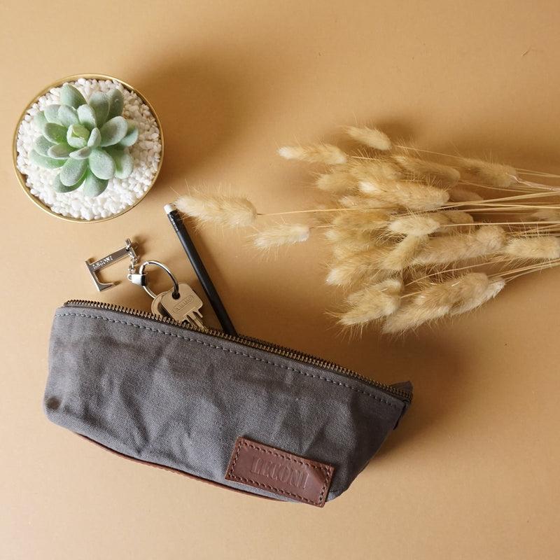 Leconi Stiftemappe Federtasche Stifteetui Federmappe Damen Herren Canvas Leder Grau LE9026