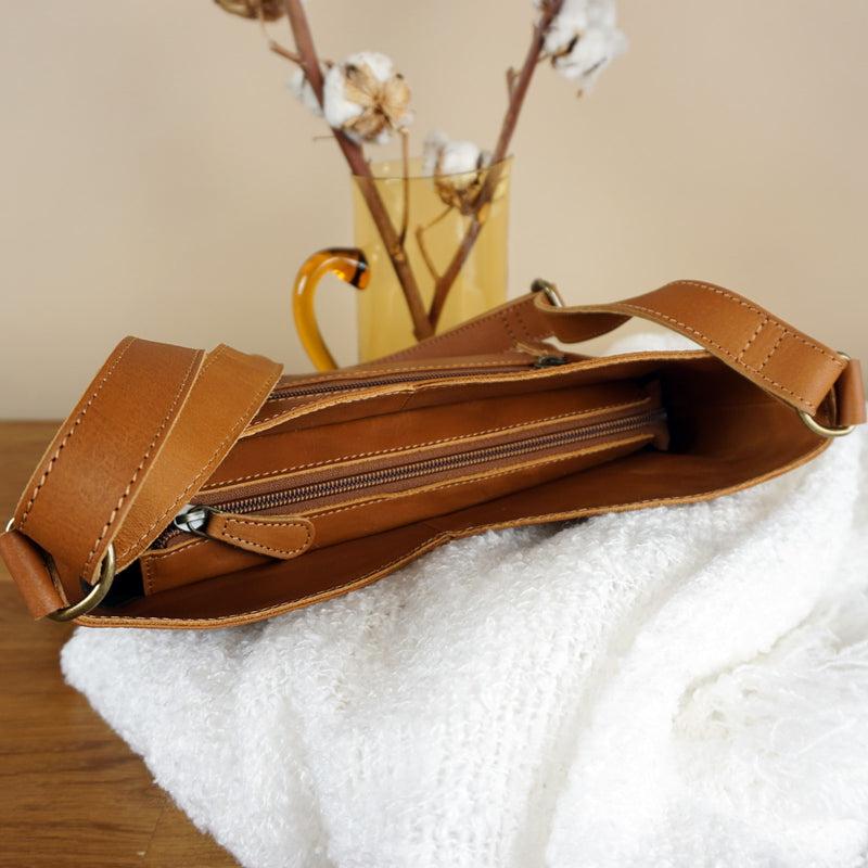 Leconi Umhängetasche Damentasche Schultertasche Leder Cognac LE0065