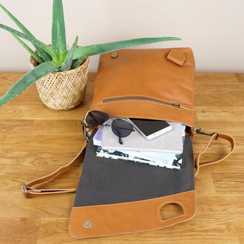 Leconi Umhängetasche Ledertasche Schultertasche Leder Cognac LE3073