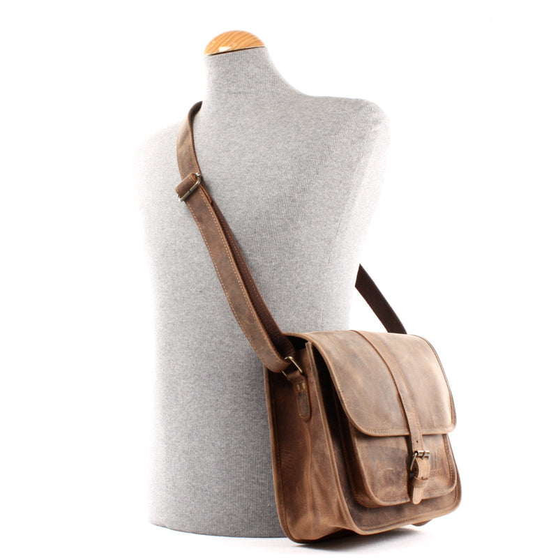 Leconi Umhängetasche Schultertasche Freizeittasche Büffelleder Vintage Braun LE3062