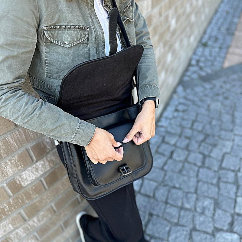 Leconi Umhängetasche Schultertasche Freizeittasche Büffelleder Schwarz LE3085