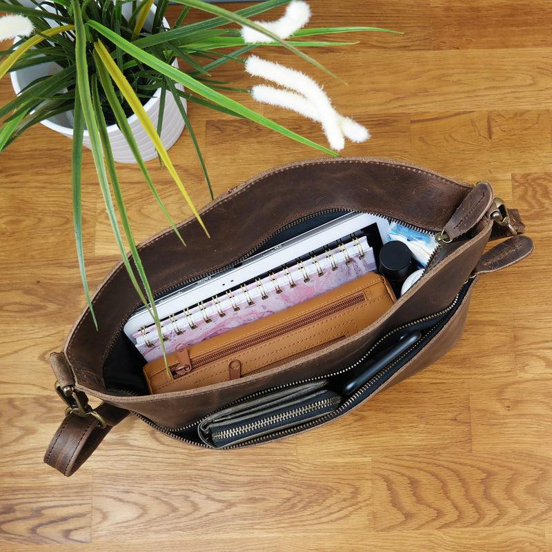 Leconi Umhängetasche Schultertasche Freizeittasche Leder Schlamm LE3050