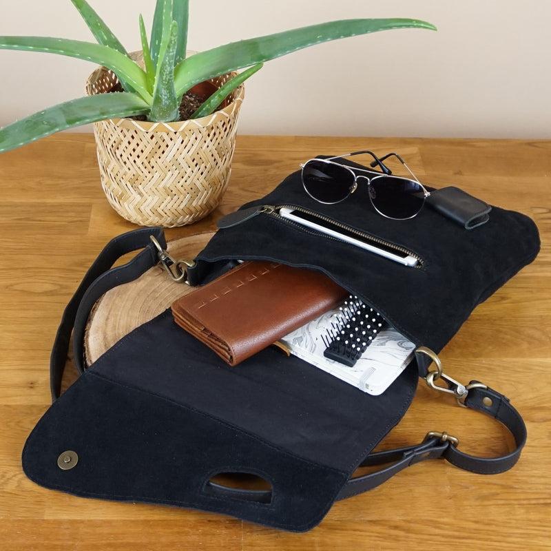 Leconi Umhängetasche Schultertasche Veloursleder Schwarz LE3027