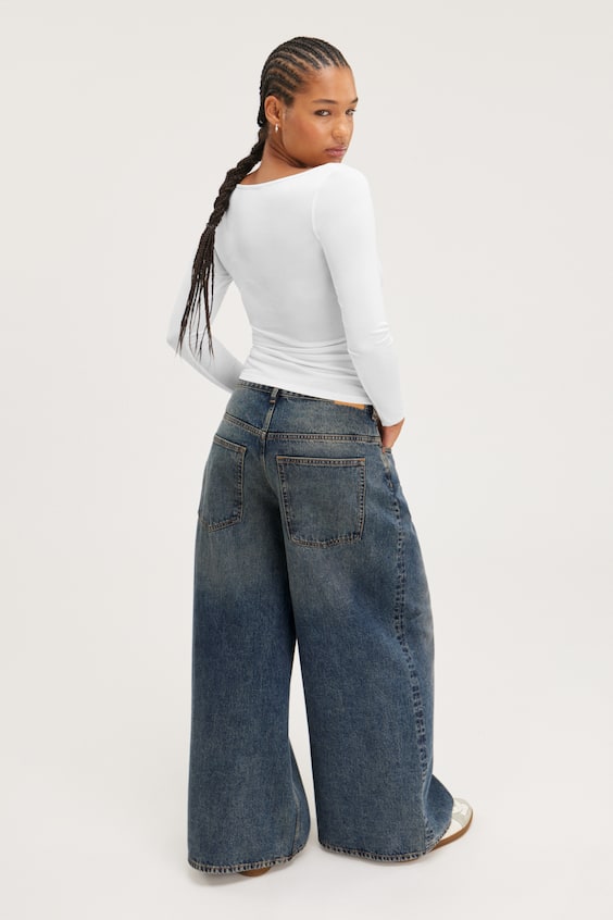 HM Gerüschtes, Langärmliges Oberteil Mit V-Ausschnitt