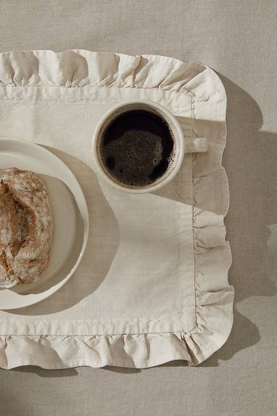 HM 2-pack Frill-trimmed Place Mats