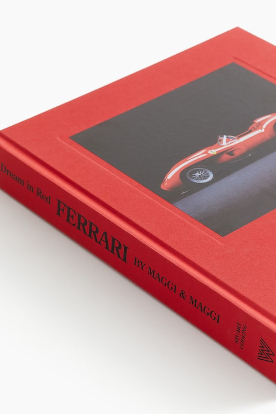HM A Dream In Red - Ferrari By Maggi & Maggi