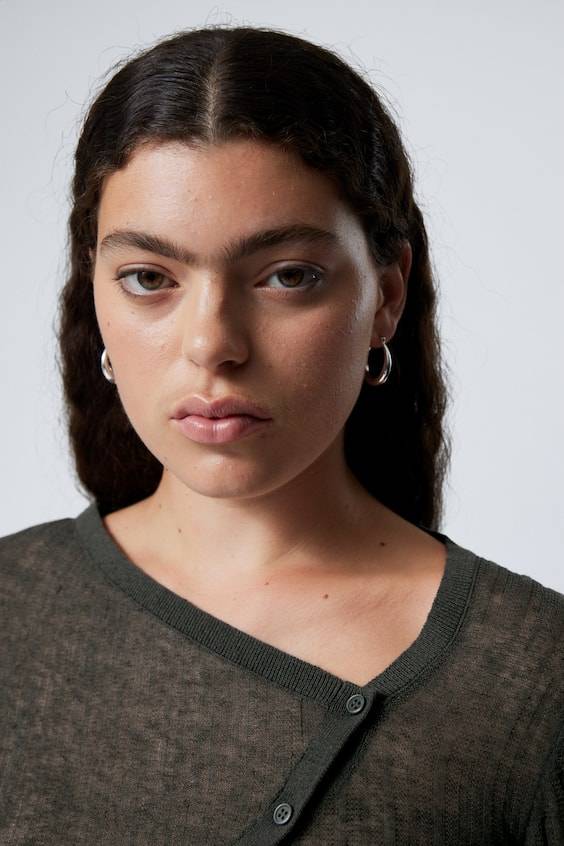 HM Asymmetrischer Cardigan aus Leinenmischung