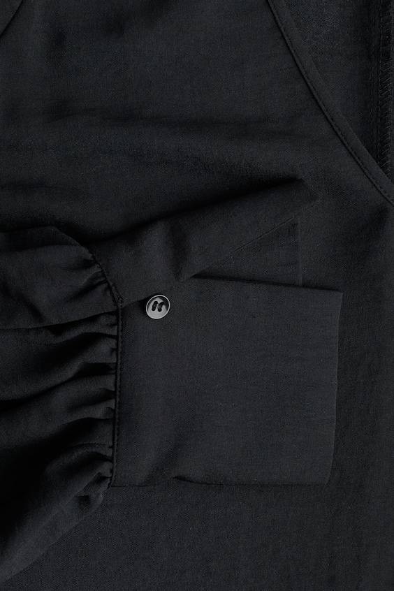 HM Ausgestelltes Kleid