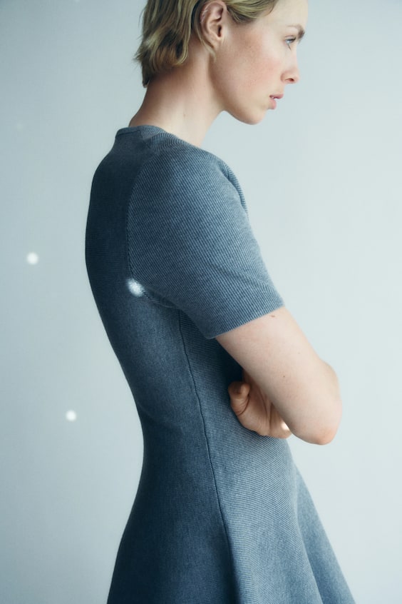 HM Ausgestelltes Kleid